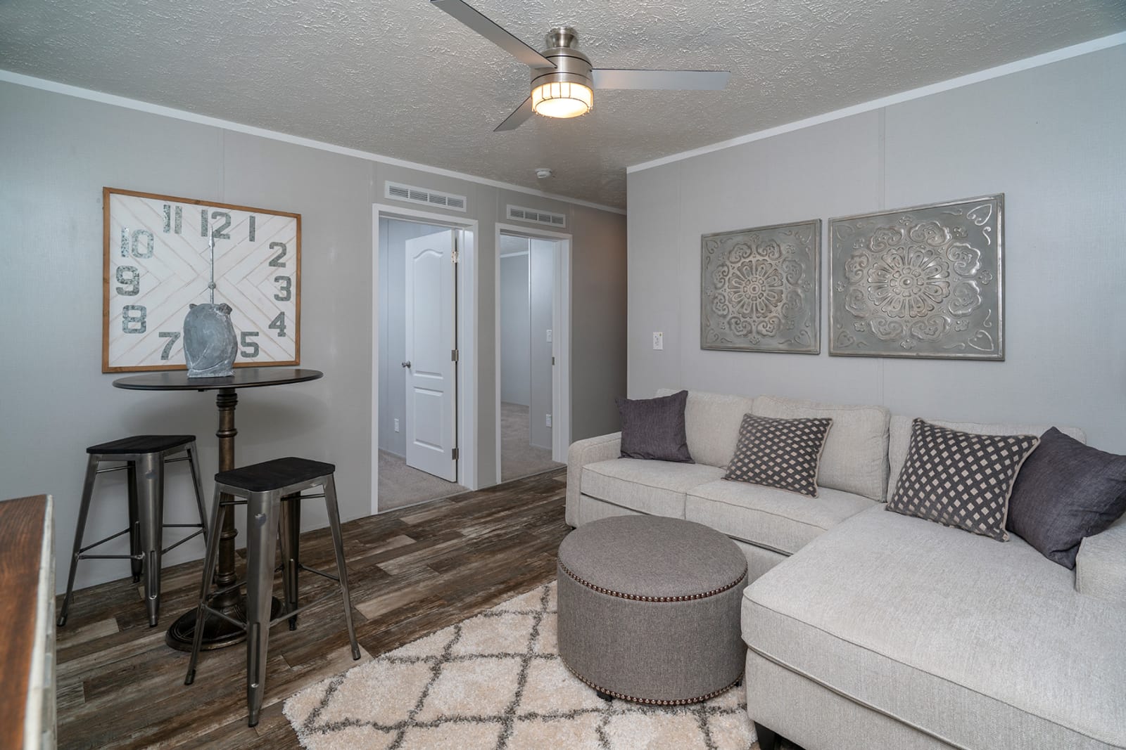 Elite Series The Spruce Pine 285202 by Dutch Housing Down East